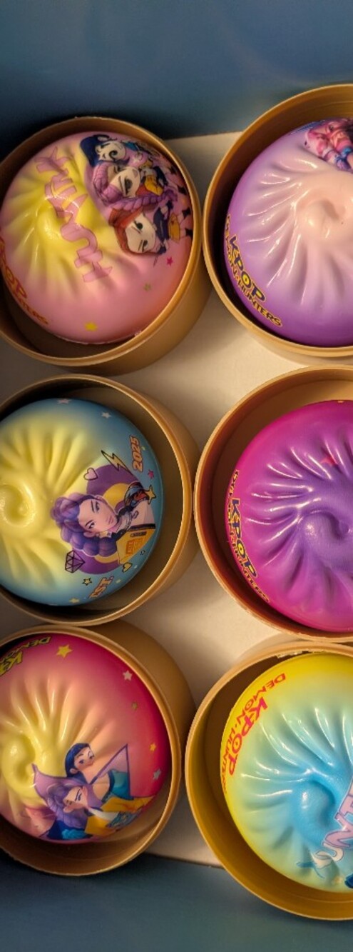 1 Random New K-pop Demon hunters butter scented foam squishy Dumpling